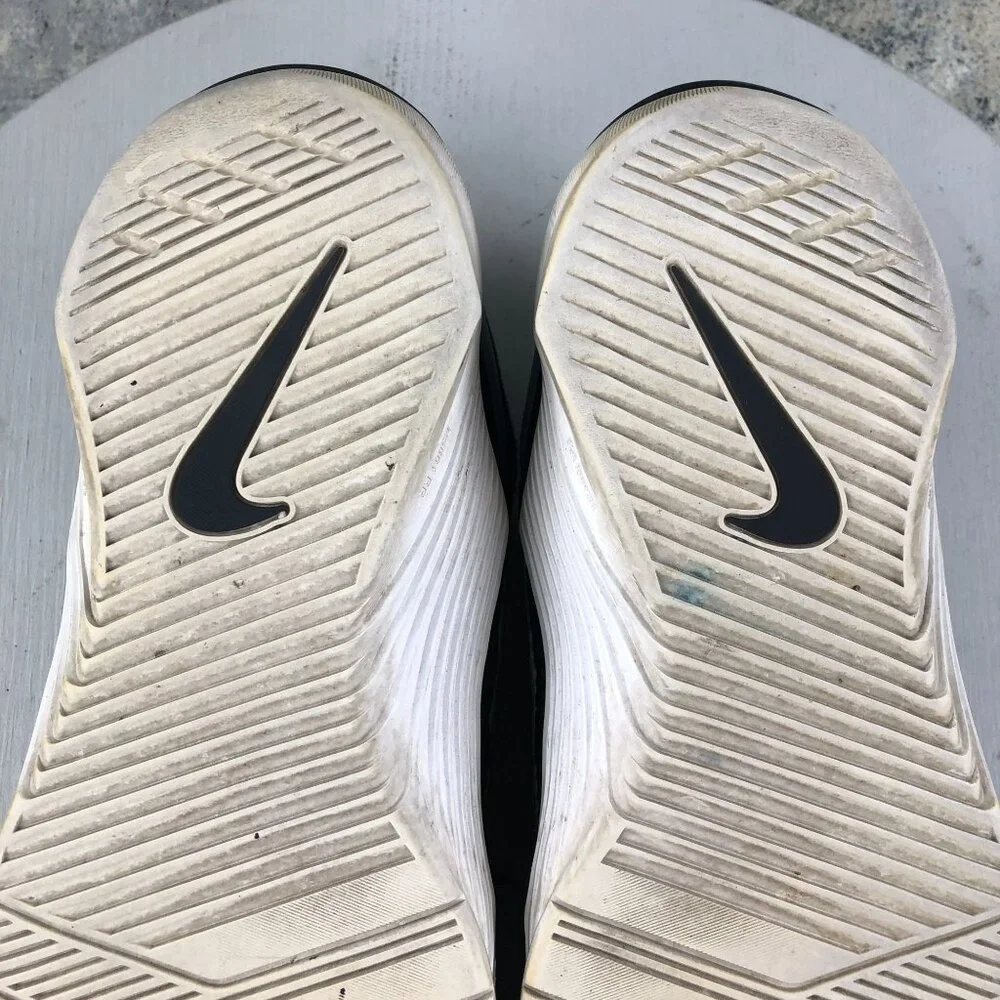 Nike Women's Size 10.5 Metcon 6 Black White Grey Lace-Up Sneakers DJ3073-001 - Picture 10 of 12